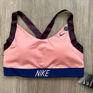 NWT Nike PRO Indy Sports Bra